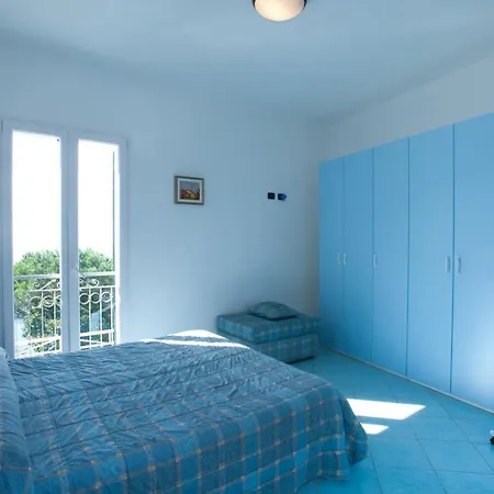 Cielo E Mare مونيلّي